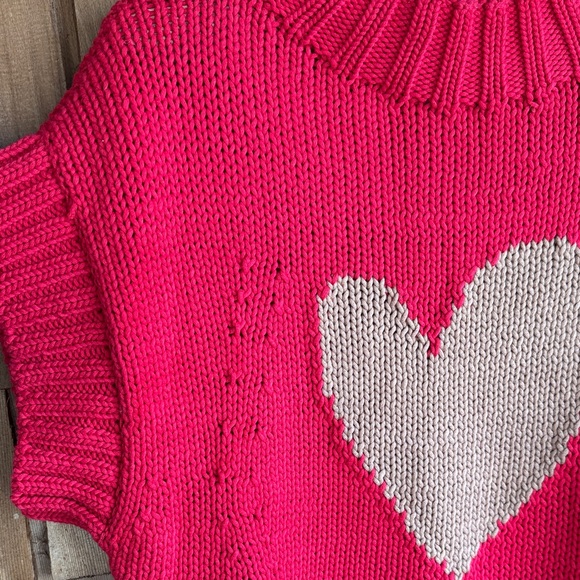 Maeve Red Short Sleeve Heart Knit Sweater - Picture 3 of 5
